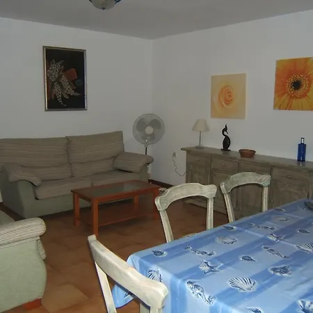 Bertur Arenal *